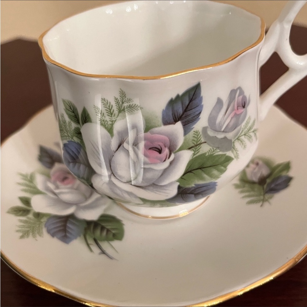 616. VINTAGE ROYAL DOVER BONE CHINA CUP & SAUCER SET